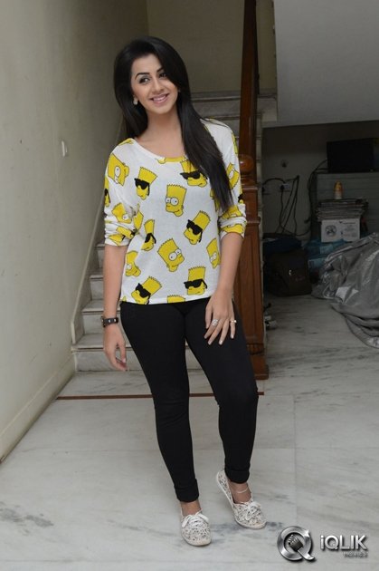 Nikki-Galrani-at-Krishnashtami-Movie-Promotions
